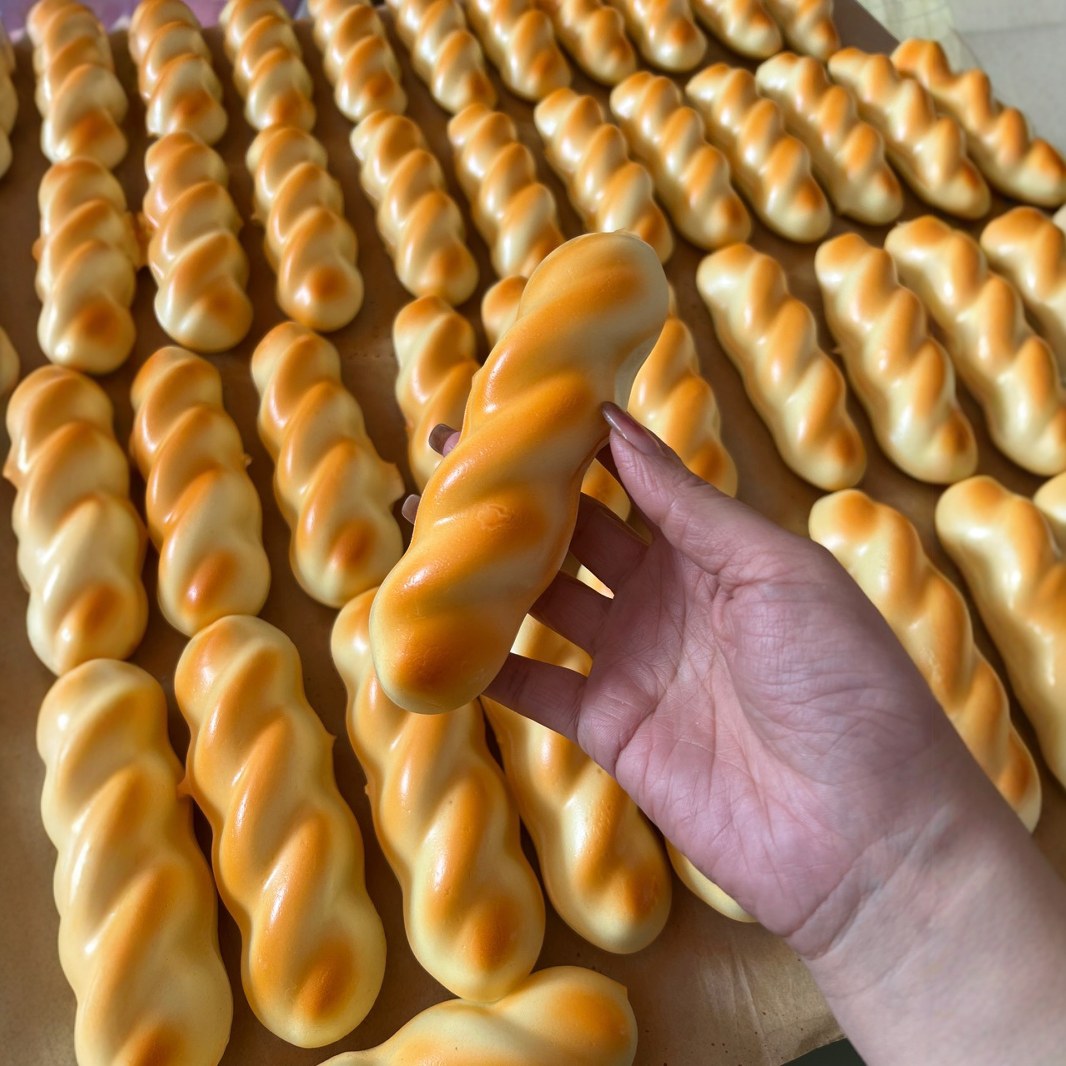 Mini Twist Bread Slow-Rising Squishy – Default Title