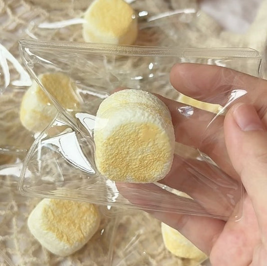 Mini Cream-Clay Treat Squishy – Toasted Marshmallow